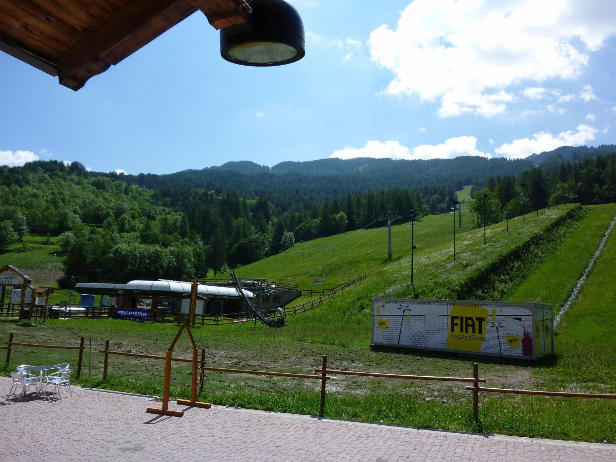 Pensione Bianca Bardonecchia Exterior photo